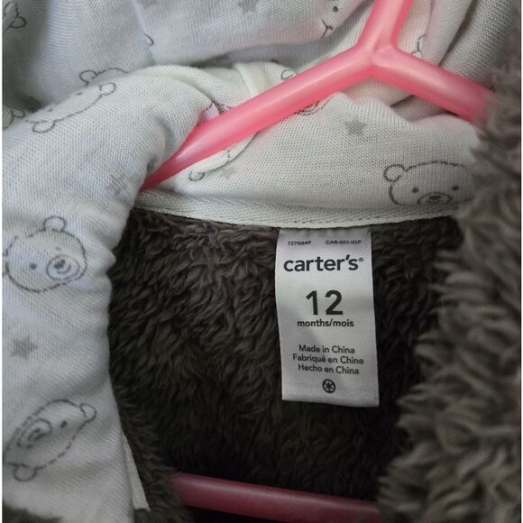 3/$20 Carter's Fluffy Jacket / Sweater Size 12m - Picture 3 of 4
